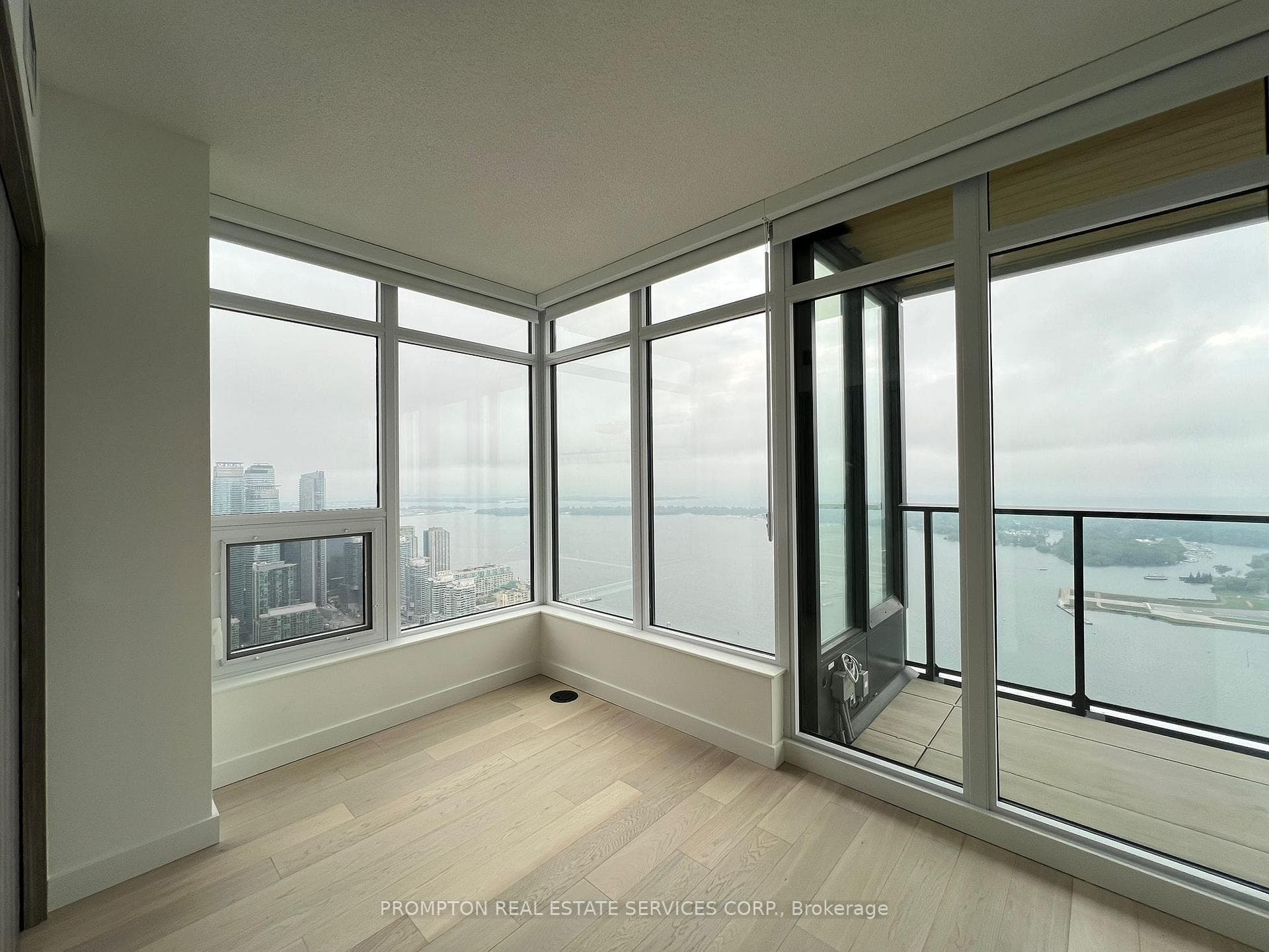 3 Concord Cityplace Way Unit 7707 photo 12