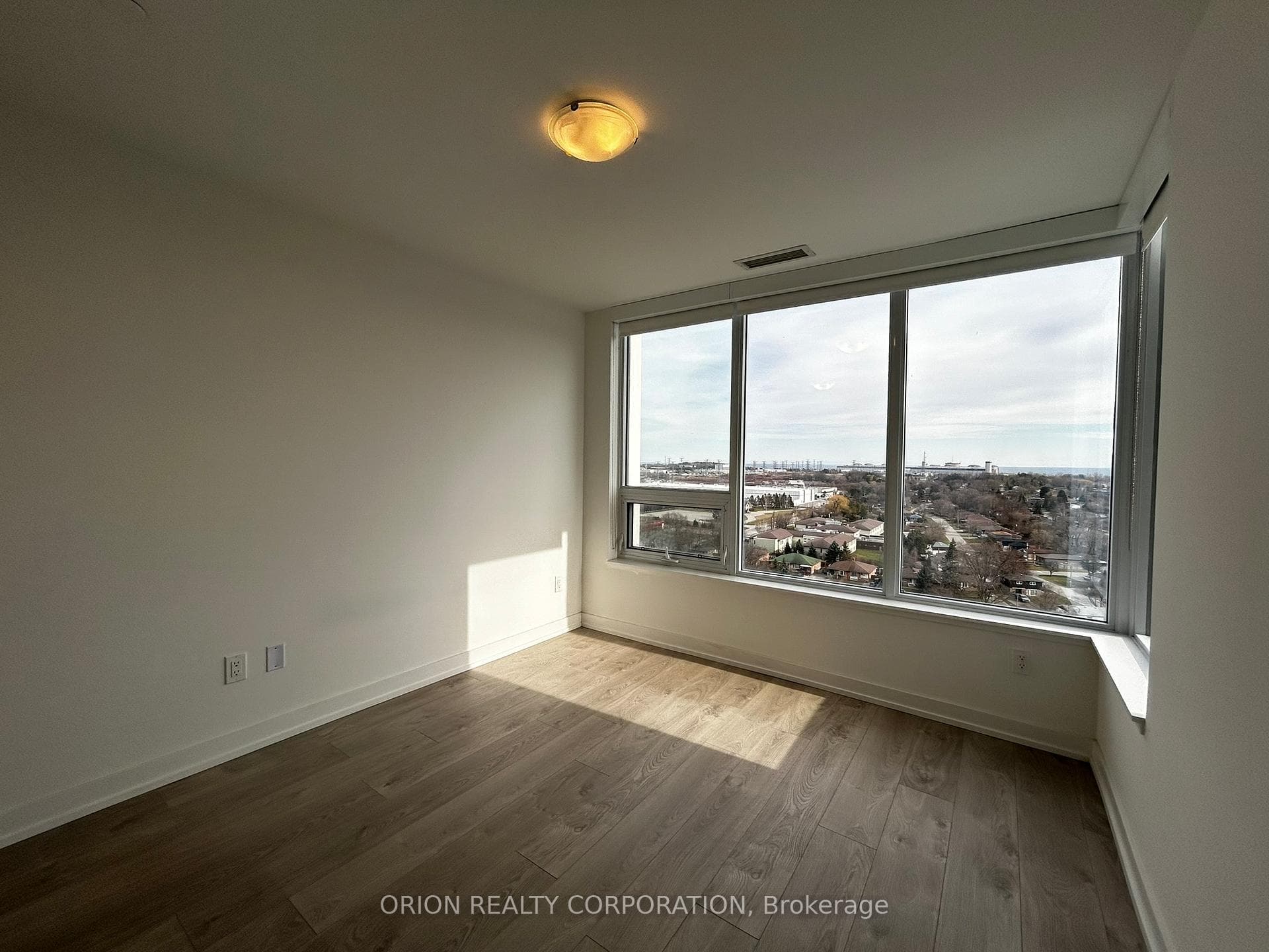 1480 Bayly Street Unit 1513 photo 16