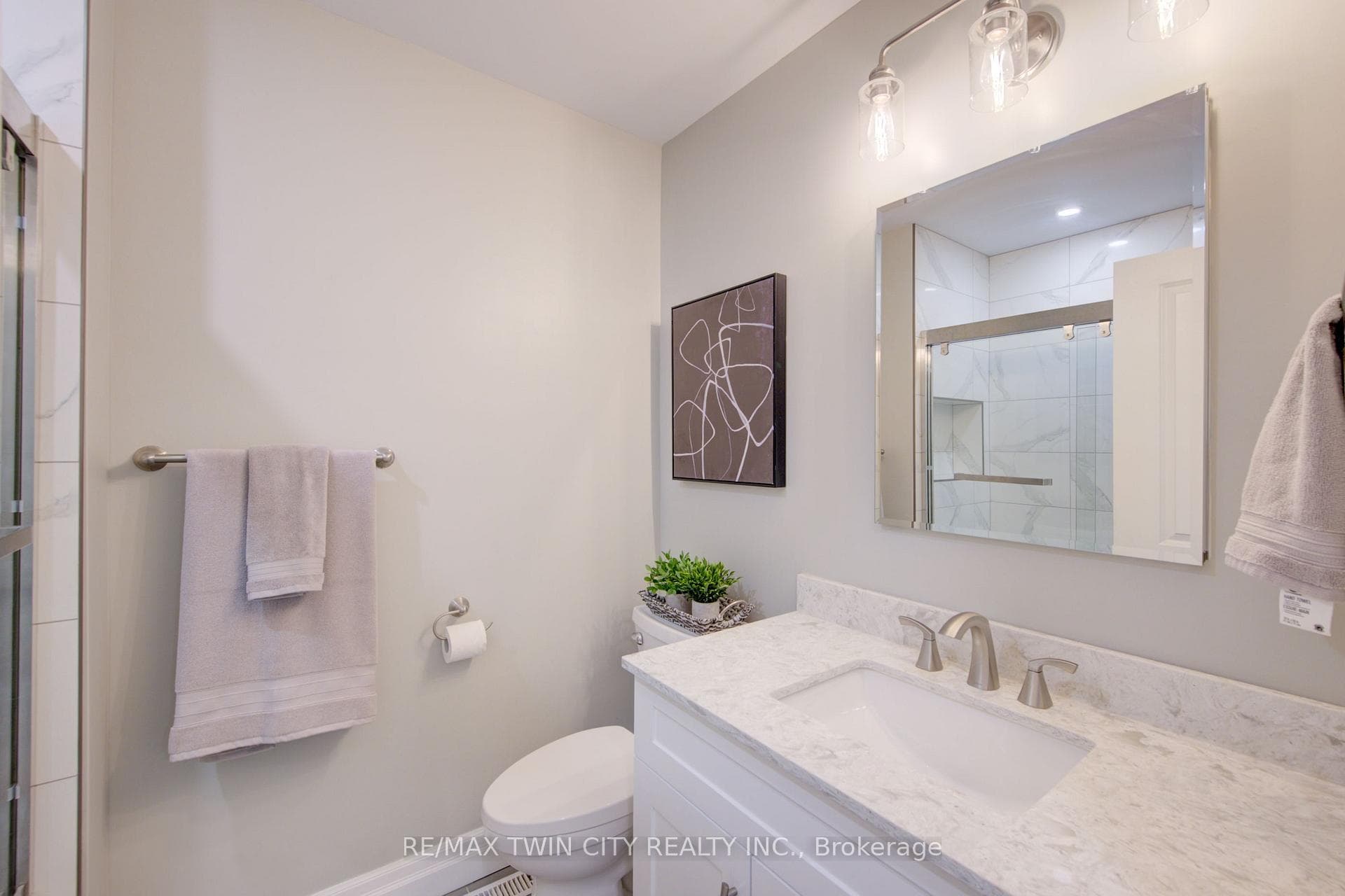 432 Lee Avenue Unit A photo 18