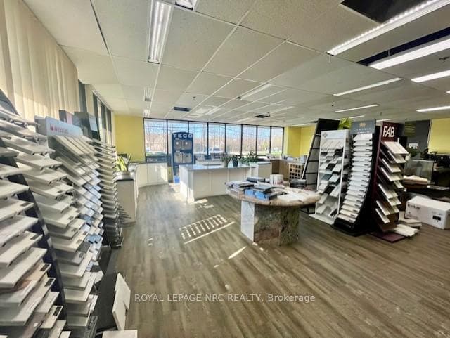 590 Welland Avenue Unit Unit 2 photo 6