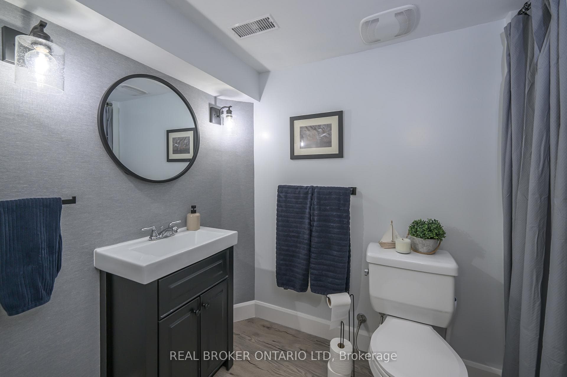 466 Cheapside Street photo 26
