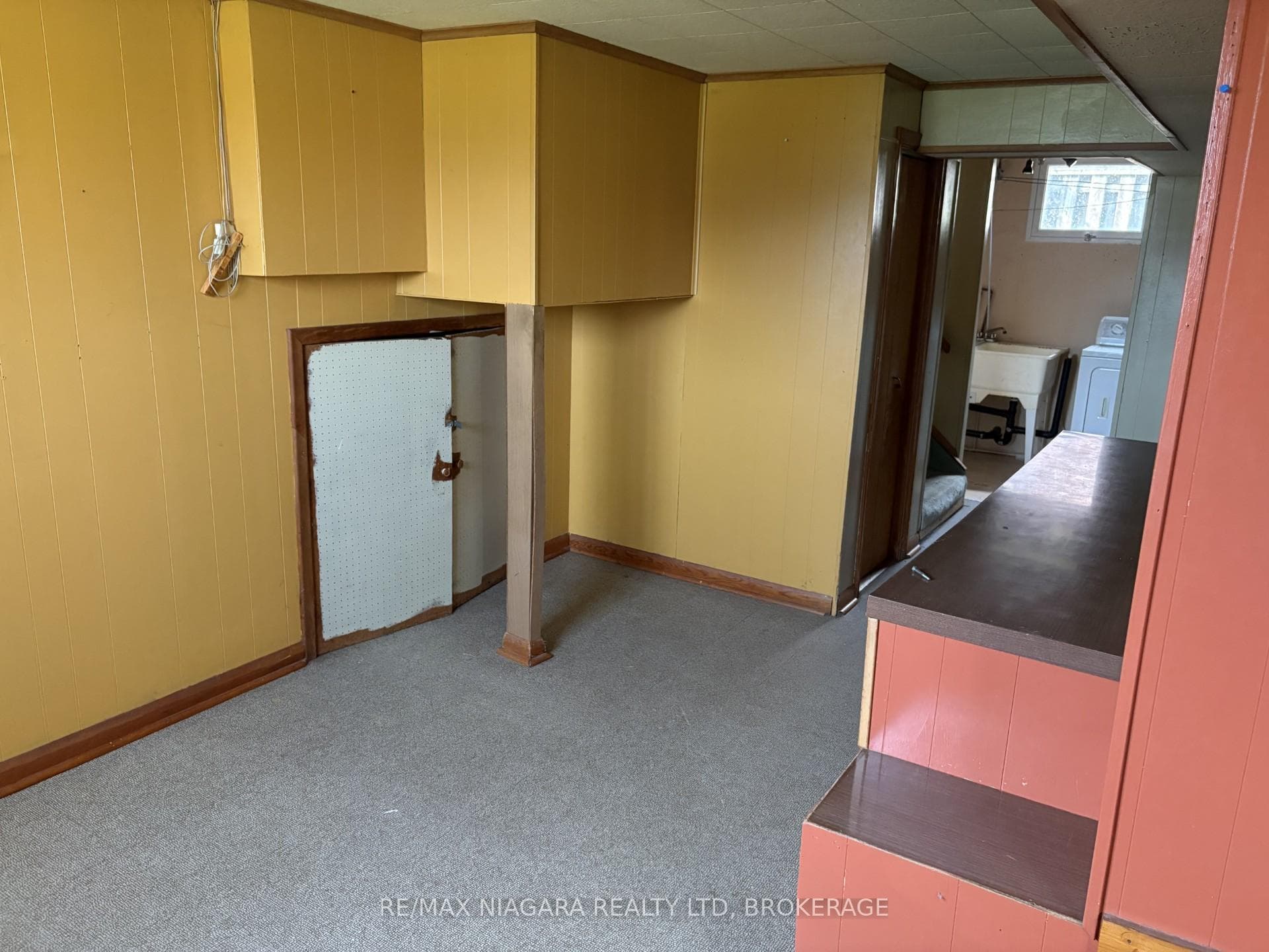 6611 Margaret Street photo 15