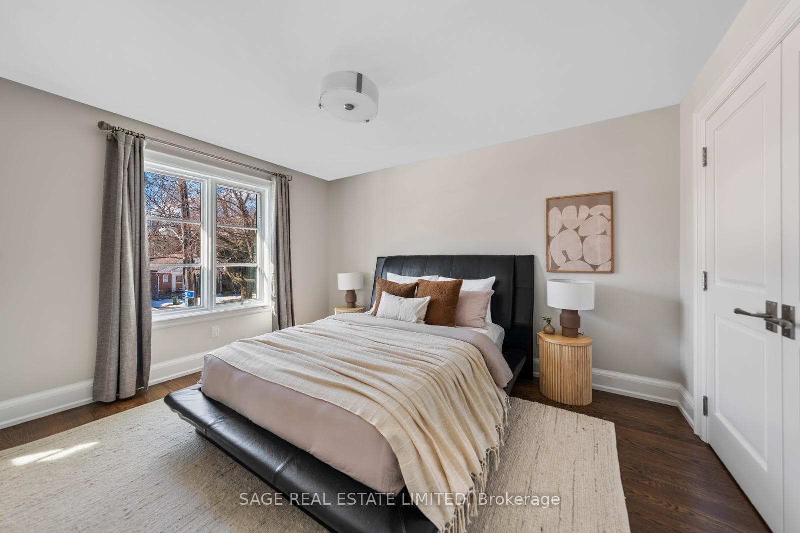 925 Royal York Road photo 29