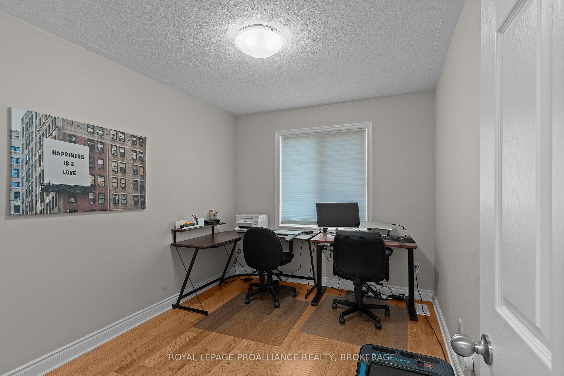311 Janette Street photo 23