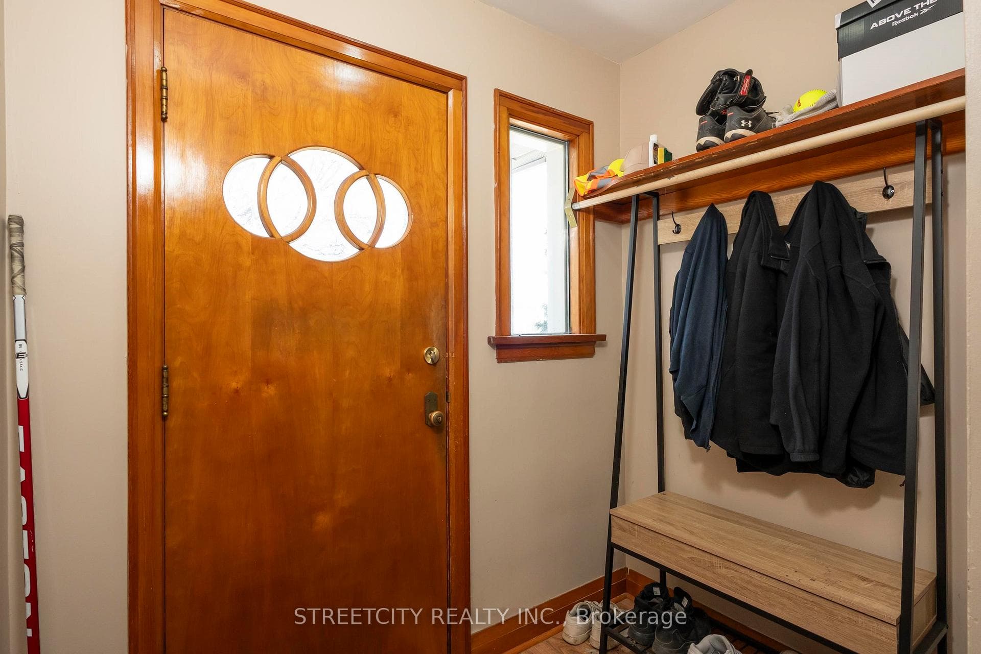 530 Hyde Park Avenue photo 6