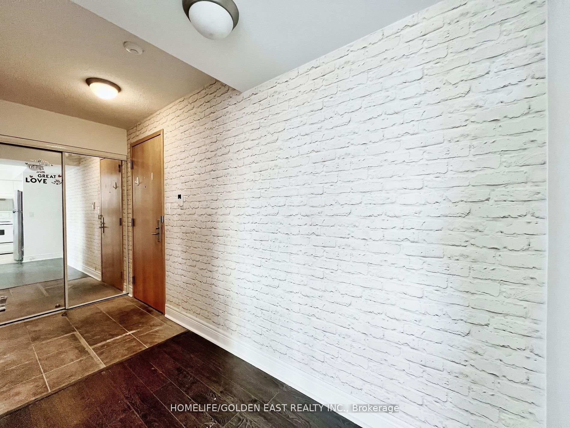 62 Suncrest Boulevard Unit 521 photo 13