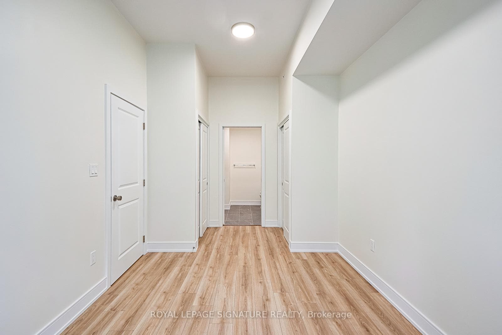 121 Mary Street Unit 208 photo 13