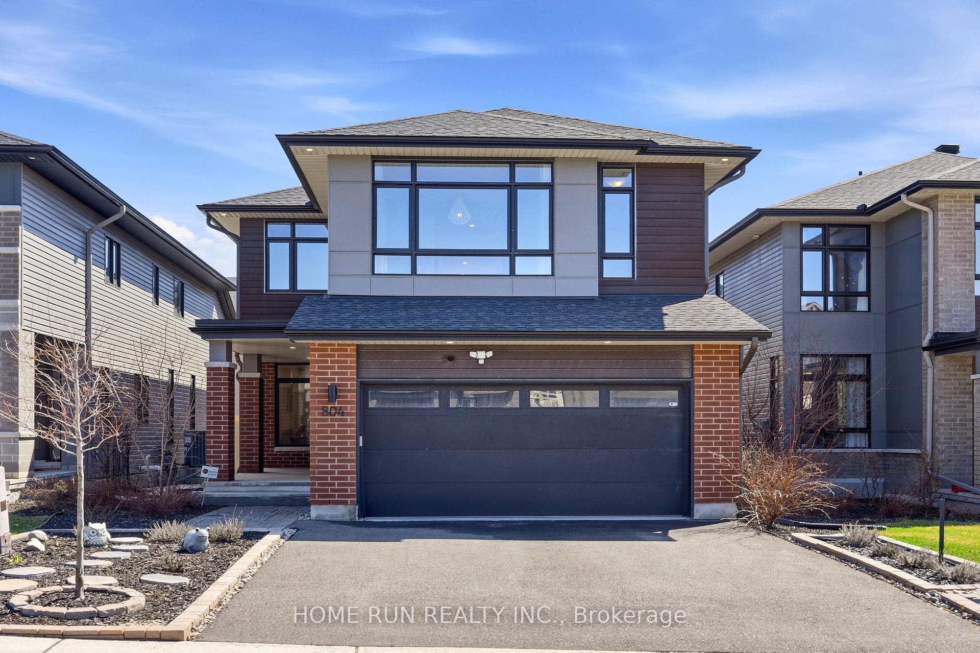 804 Atrium Ridge photo 1