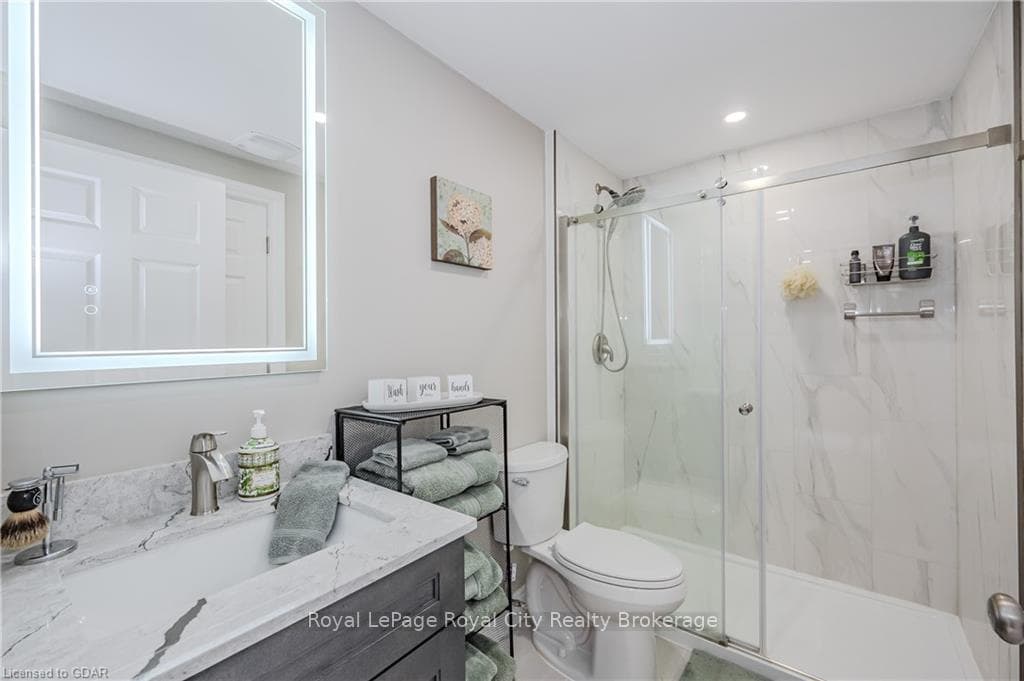 31 SCHRODER Crescent Unit 40 photo 33