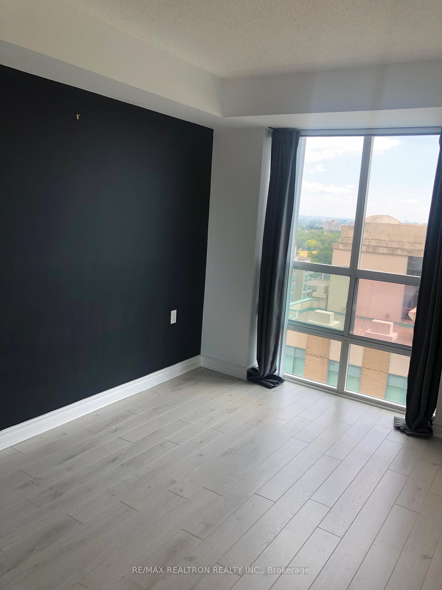 22 Olive Avenue Unit 2507 photo 3