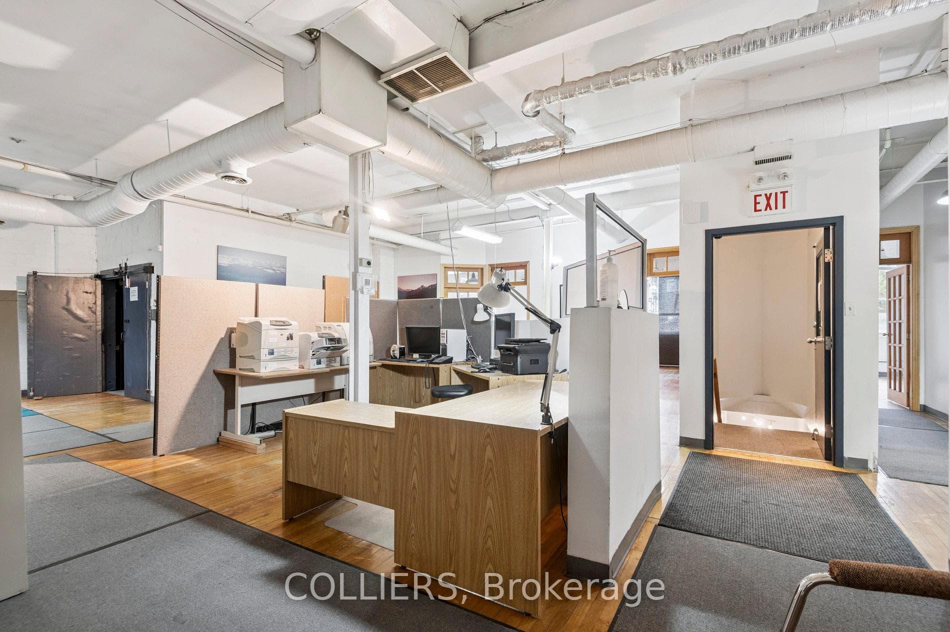 221 Broadview Avenue photo 8