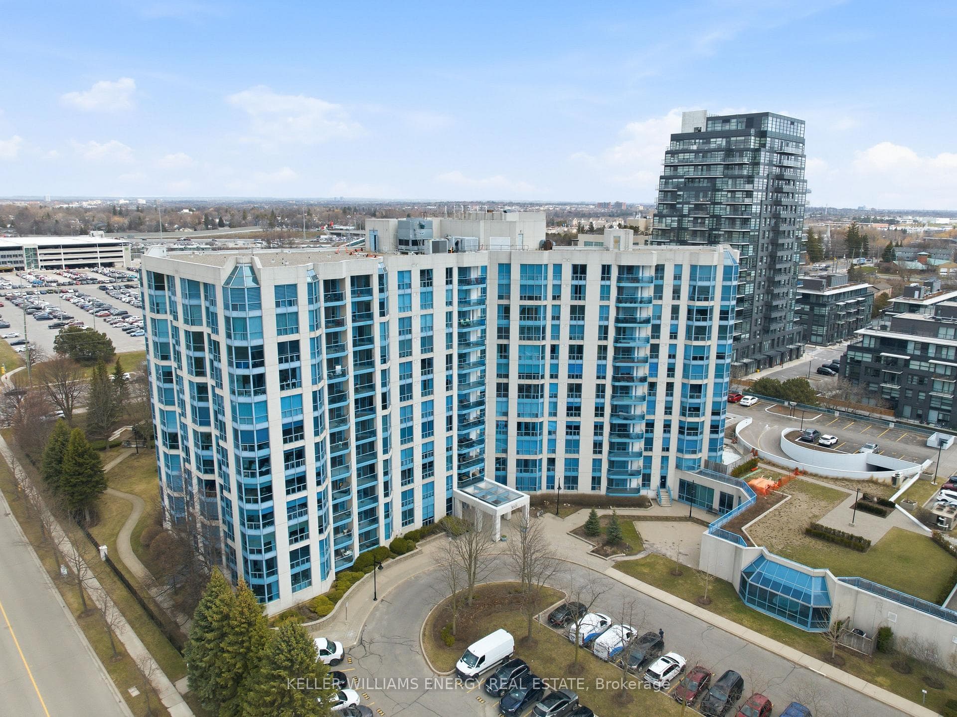 360 Watson Street Unit 903 photo 1