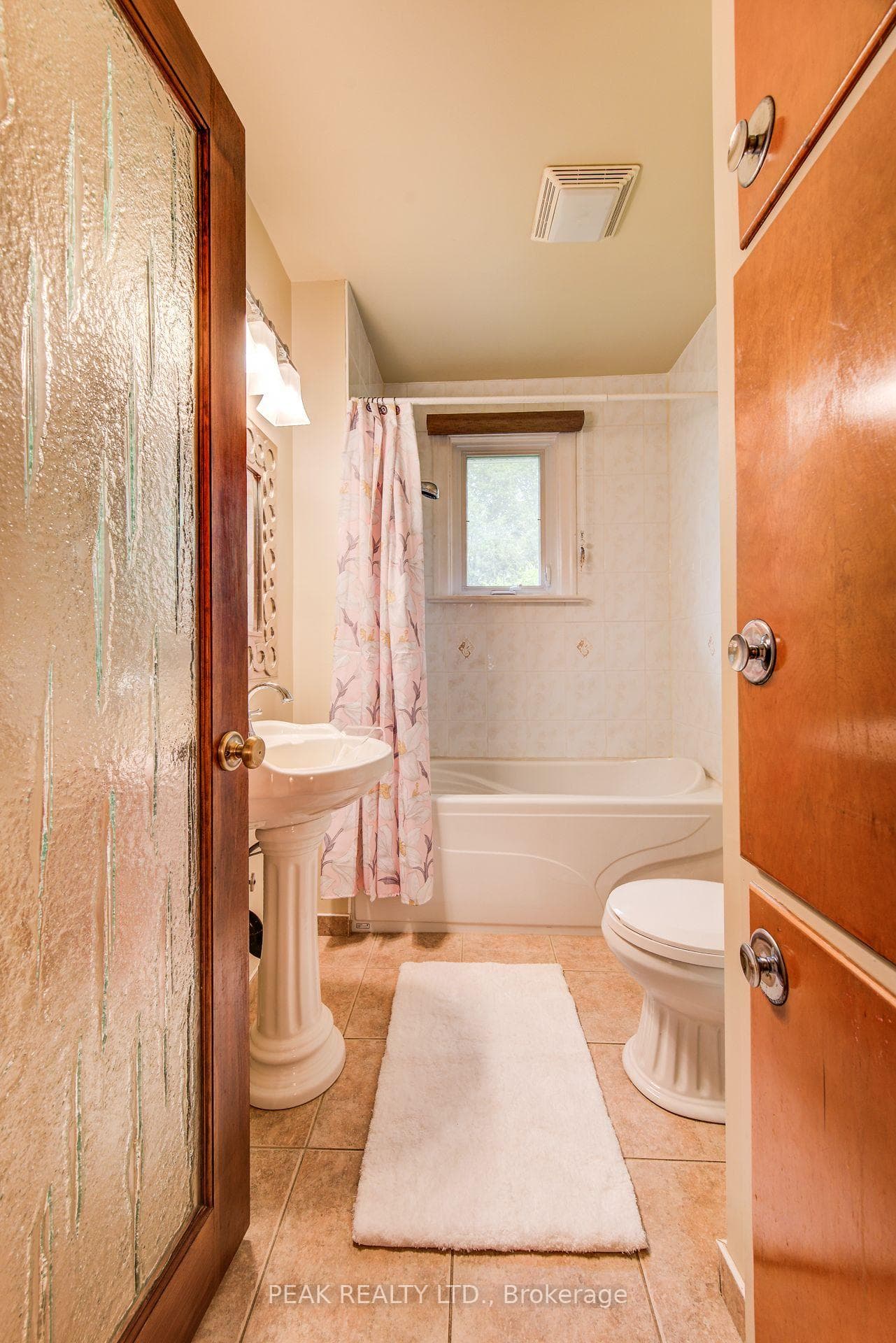 111 William Street photo 24