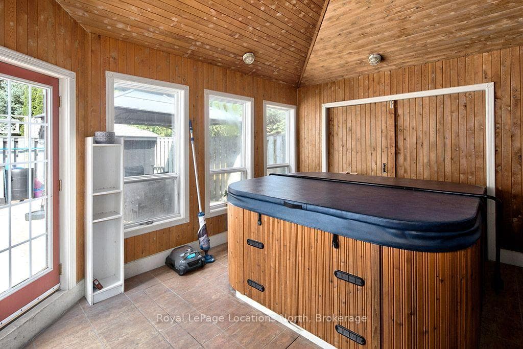 120 Marshall Street photo 45