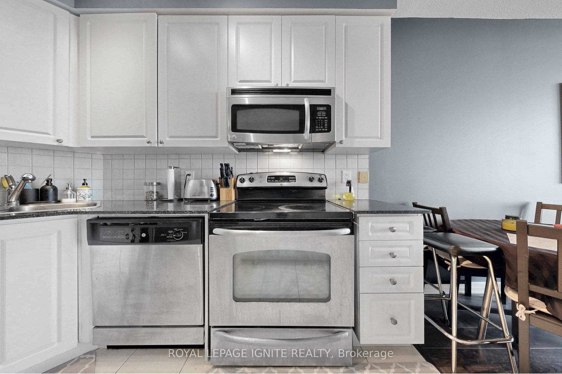 225 Webb Drive Unit 1809 photo 16