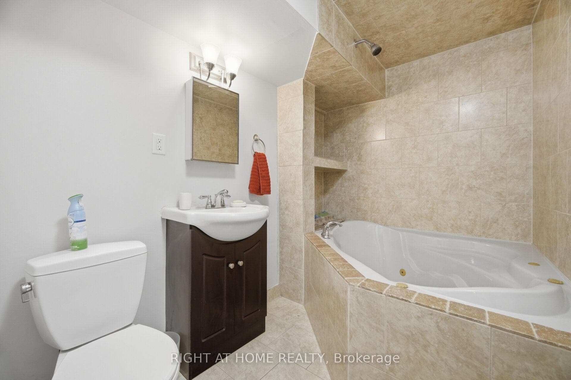 121 Bob O'link Avenue photo 32