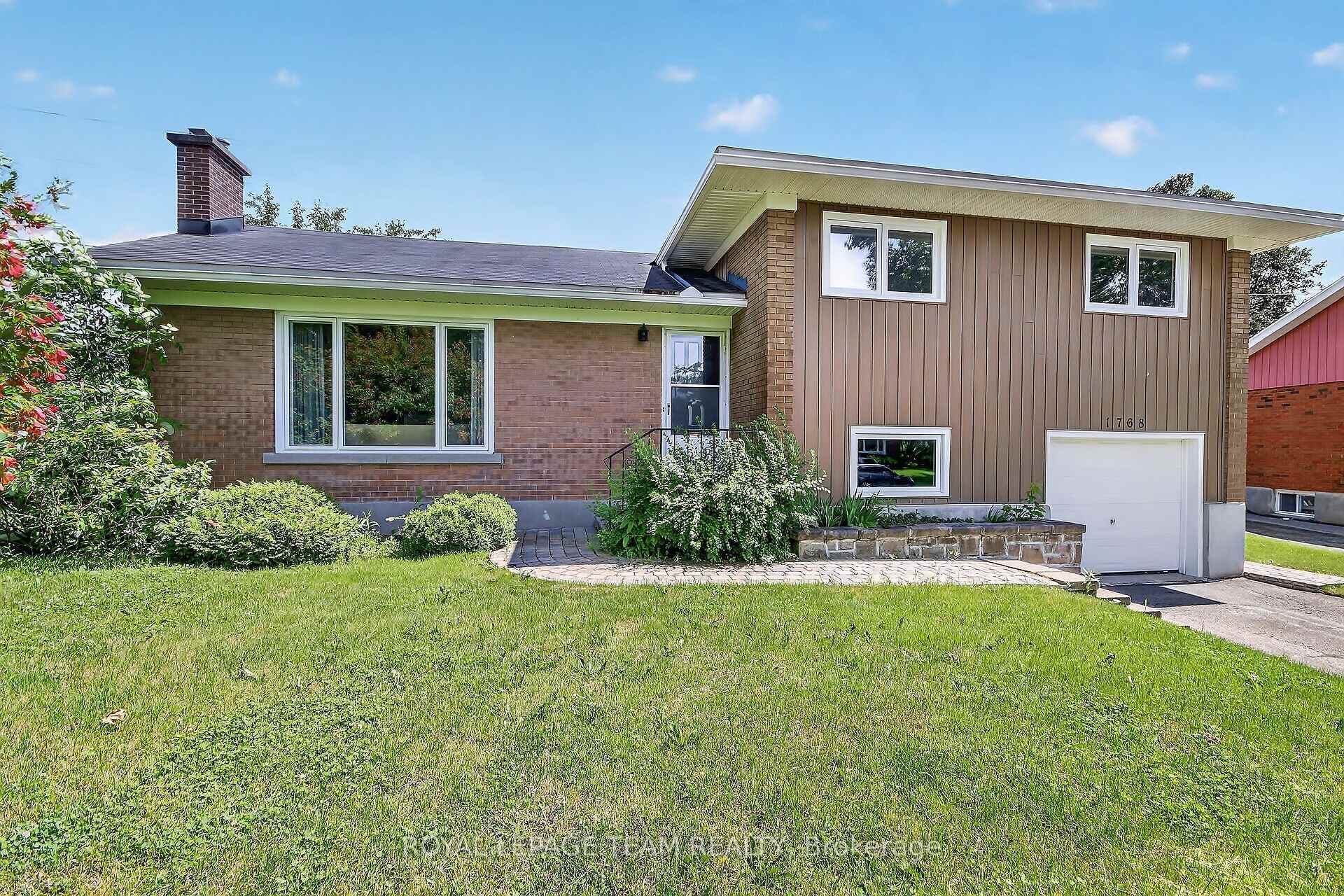 1768 Laxton Crescent photo 2