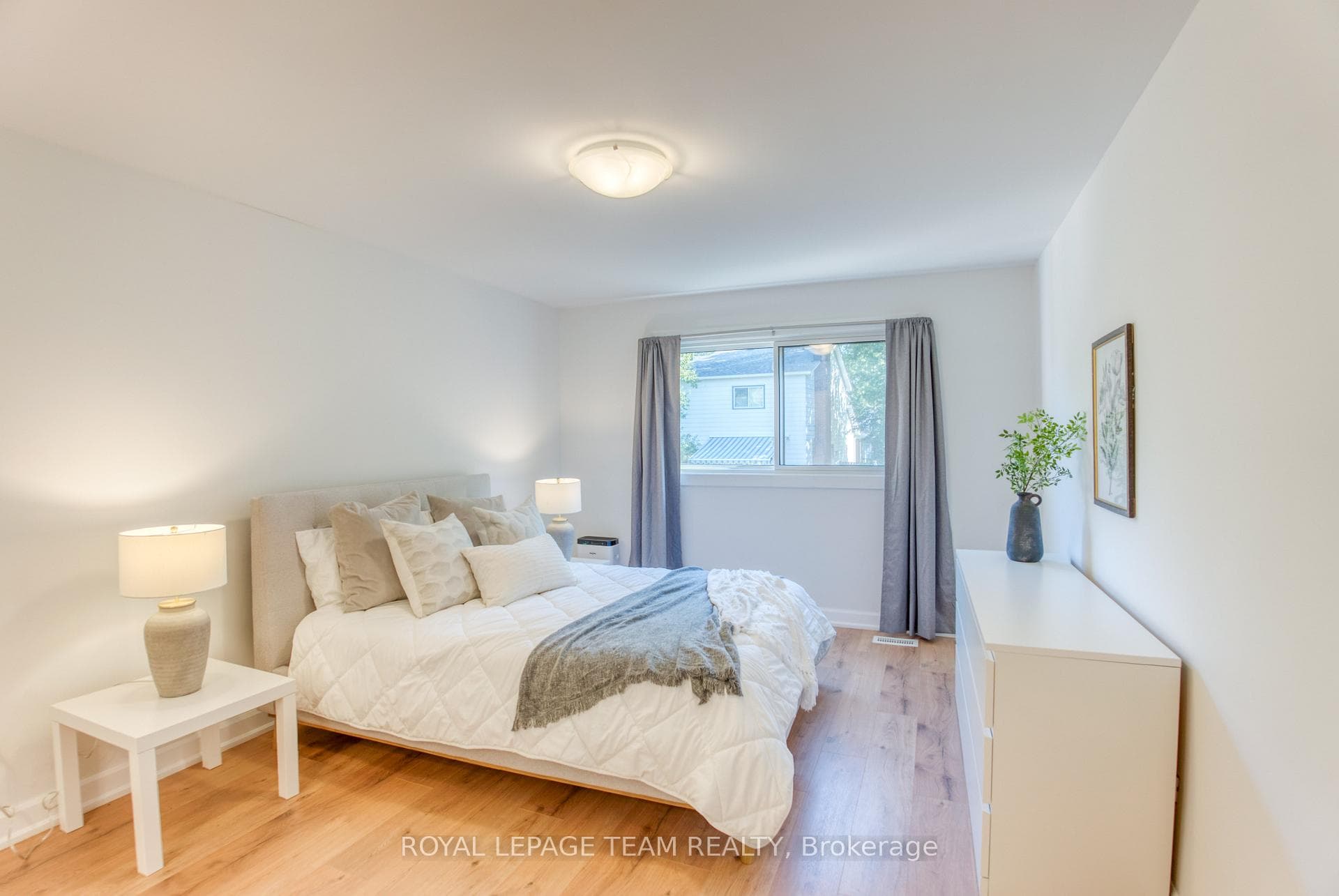 21 Equestrian Drive photo 24