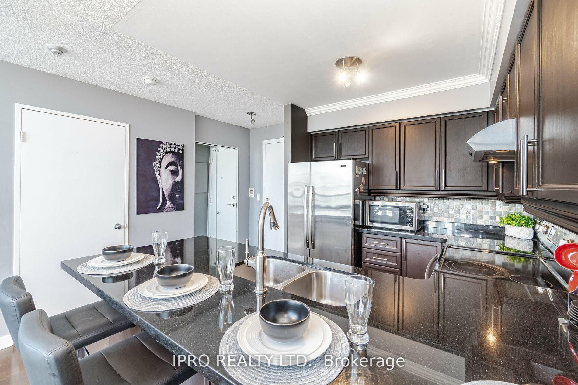 250 Manitoba Street Unit 715 photo 7