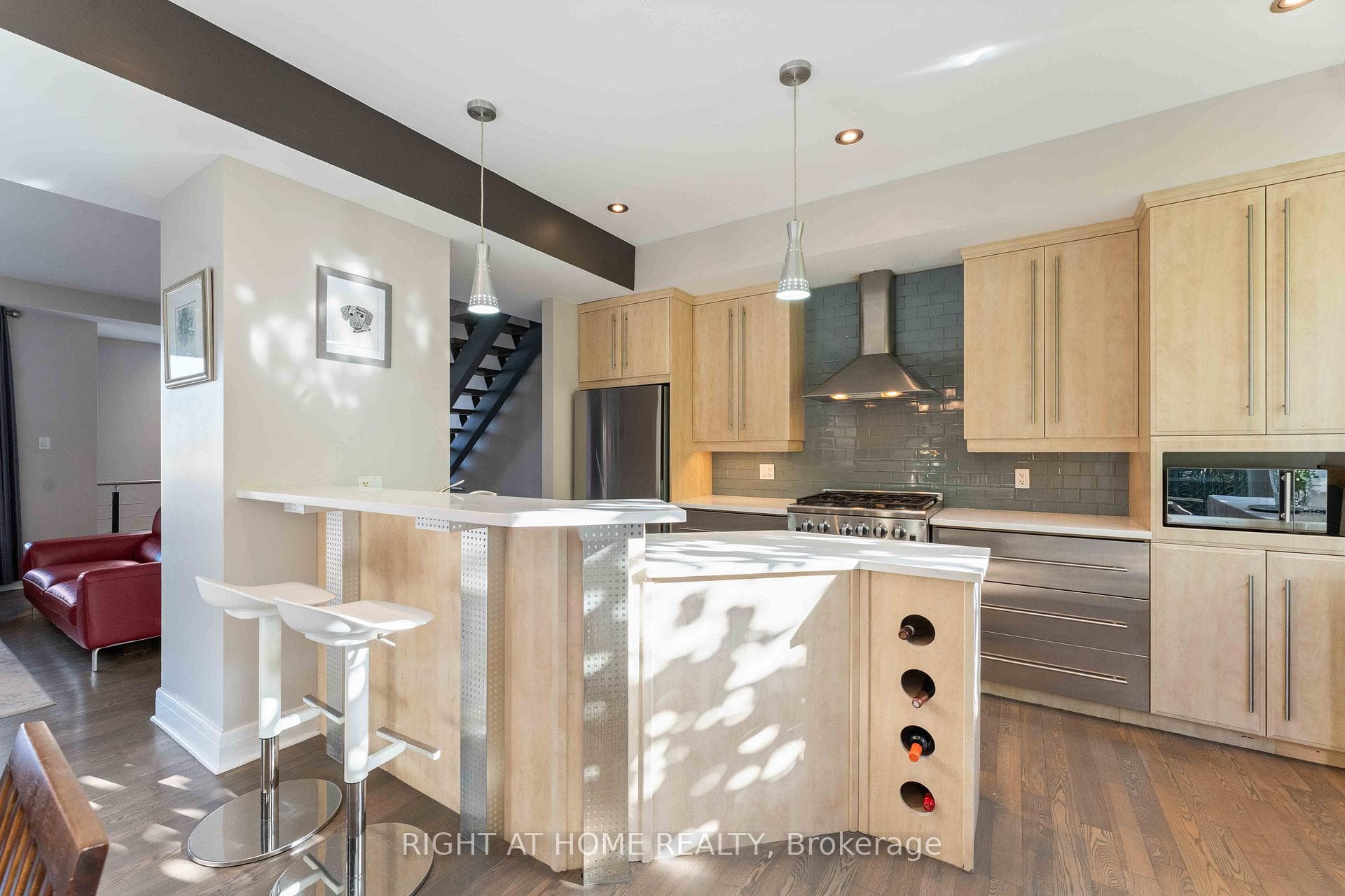 110 Little London Private photo 7