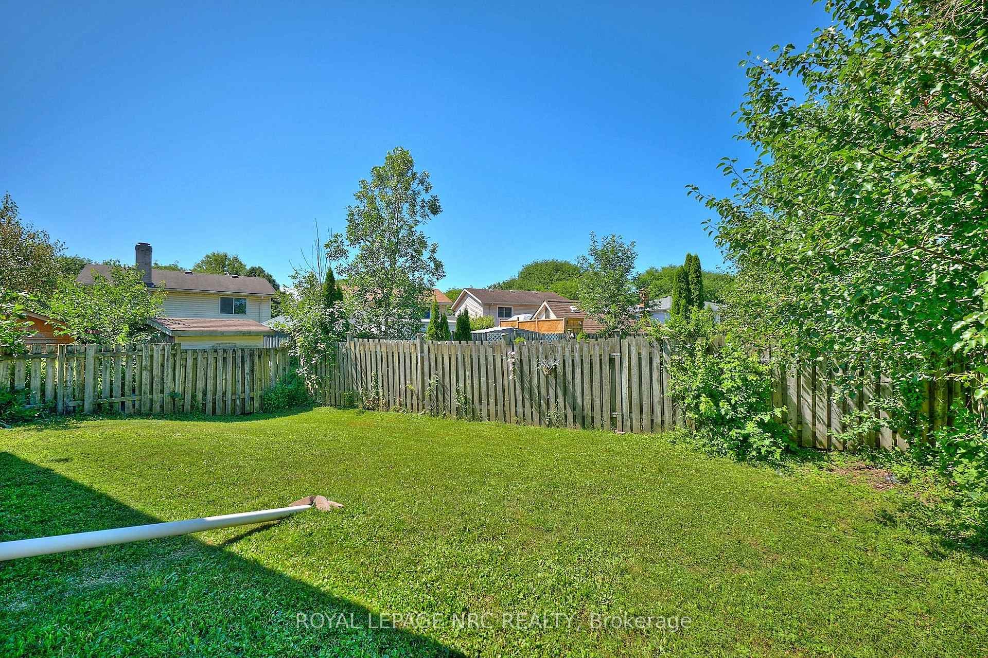 6090 Crimson Drive photo 33