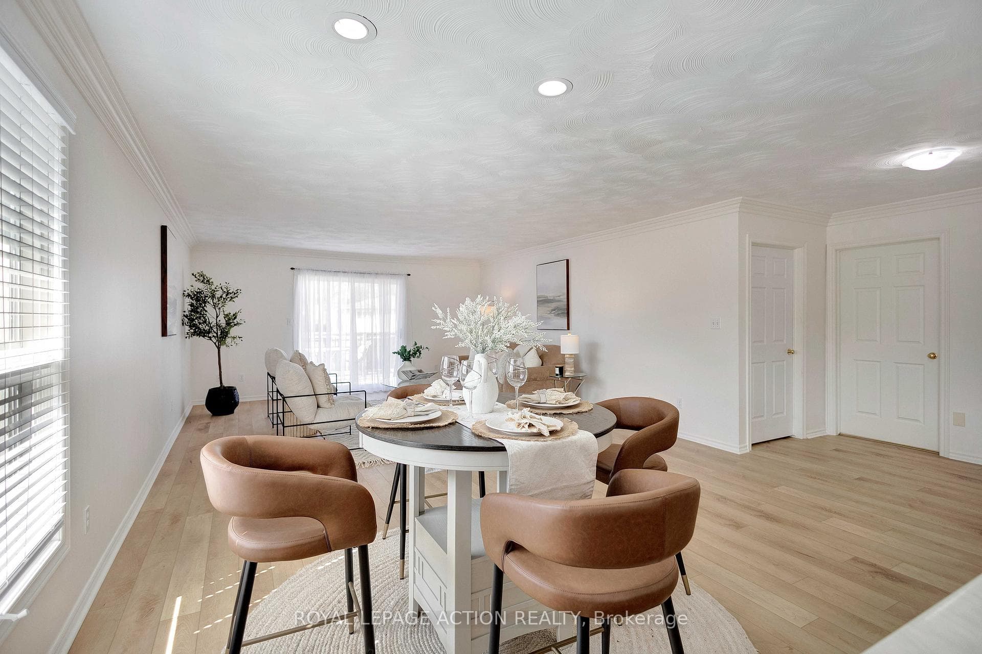 Living / Dining