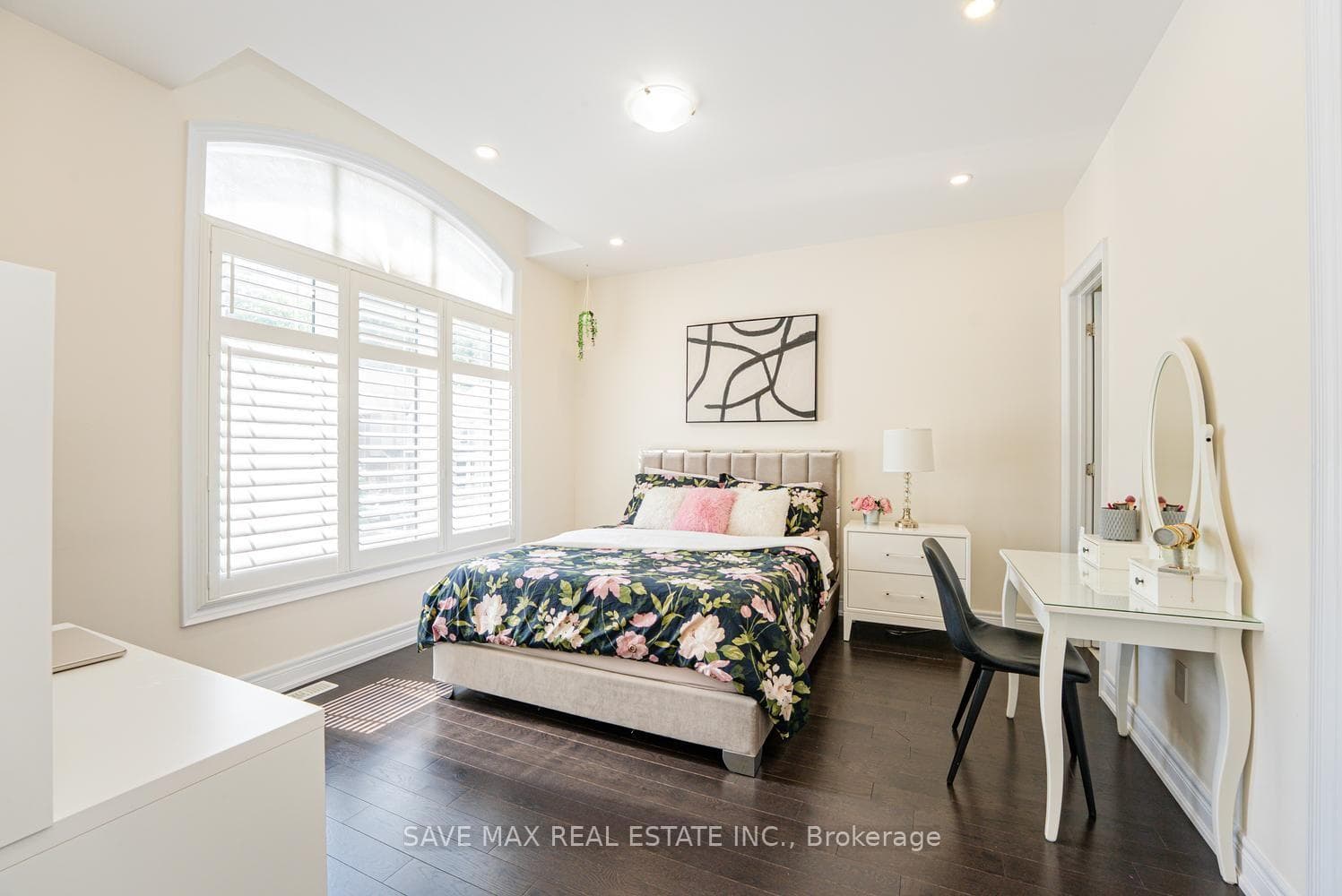 19 Daisy Meadow Crescent photo 34