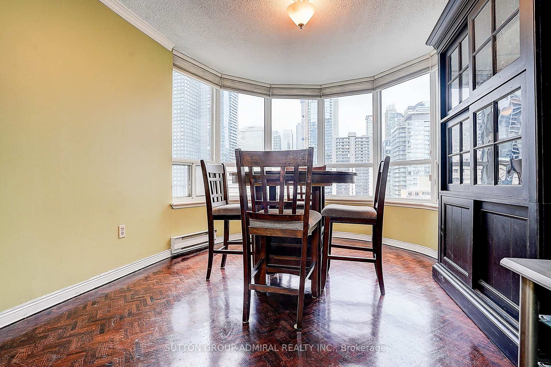 25 Maitland Street Unit 1209 photo 16