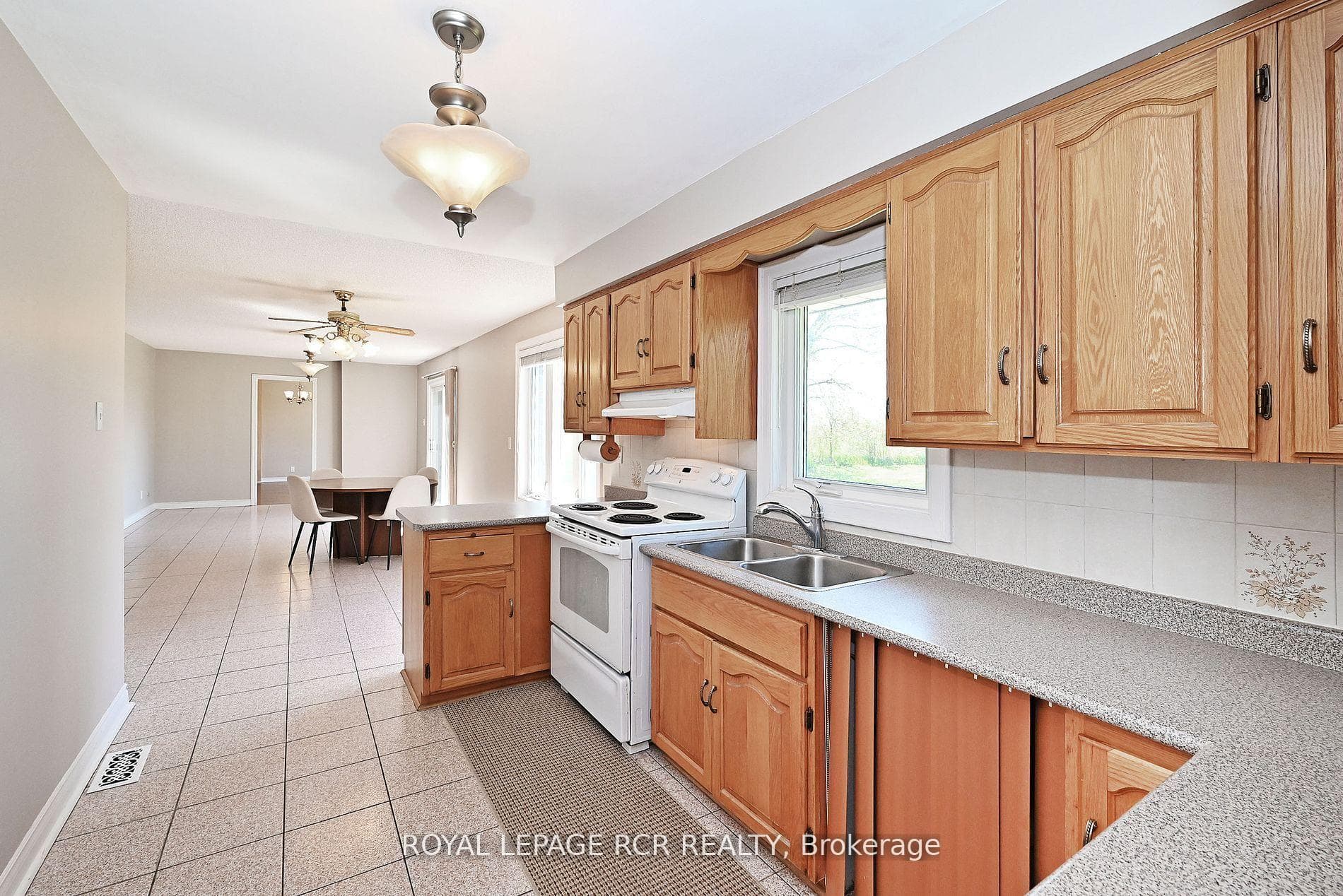 6215 17th Side Road photo 15