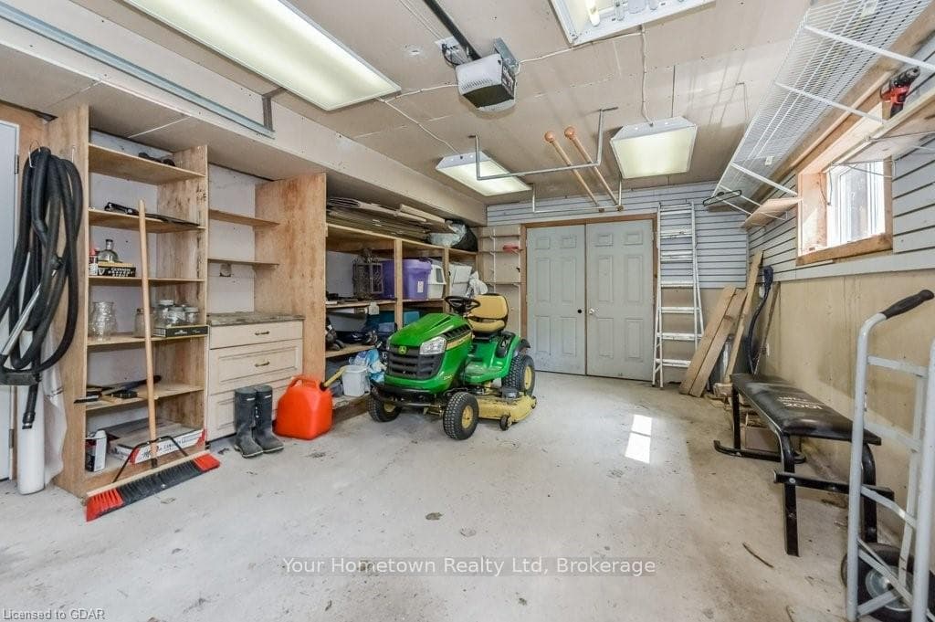 619 ORANGEVILLE Road photo 27