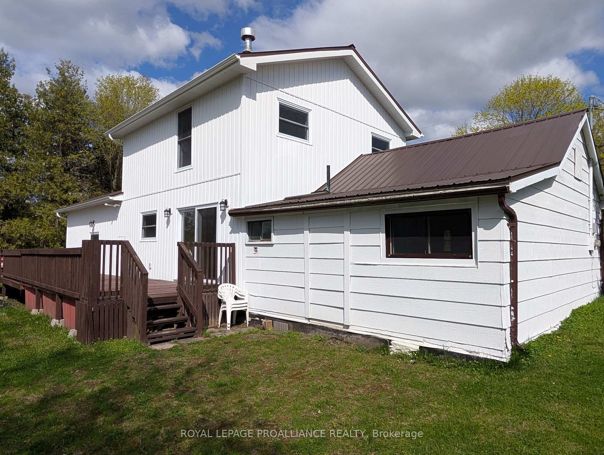 95 Cedar Drive photo 43