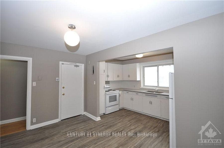 151 Holmwood Avenue Unit 6 photo 17