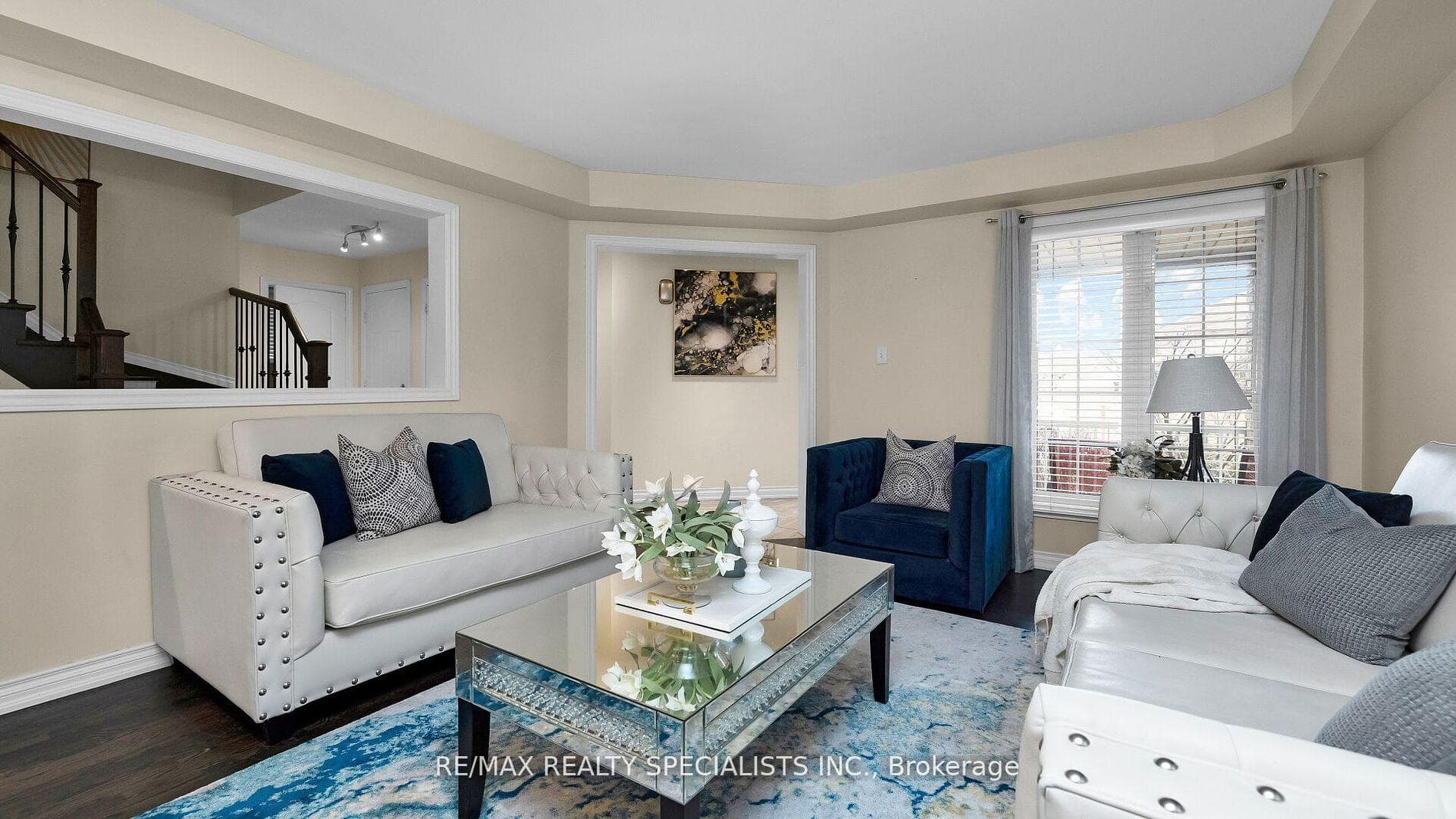 234 Waterbury Street photo 6