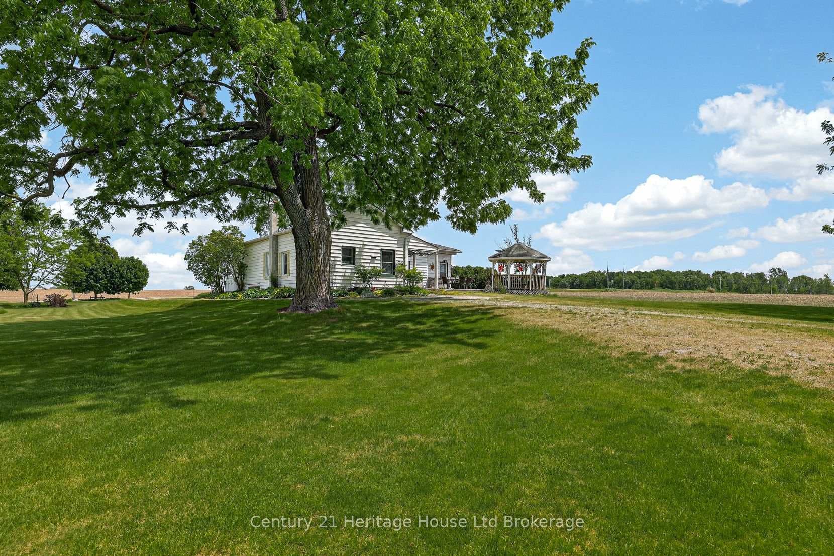 776443 Blandford Road photo 29