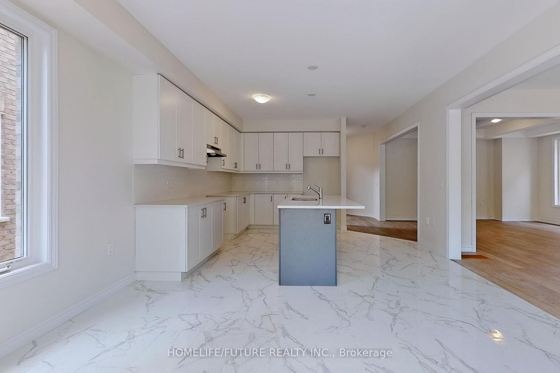 618 Lemay Grove photo 15