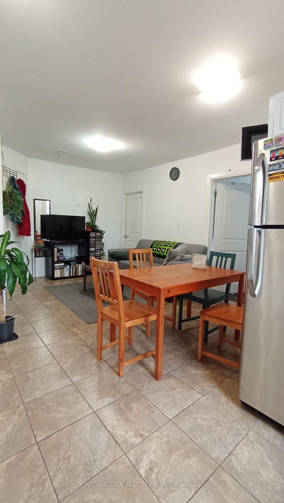 1262 Bloor Street Unit 2A photo 2