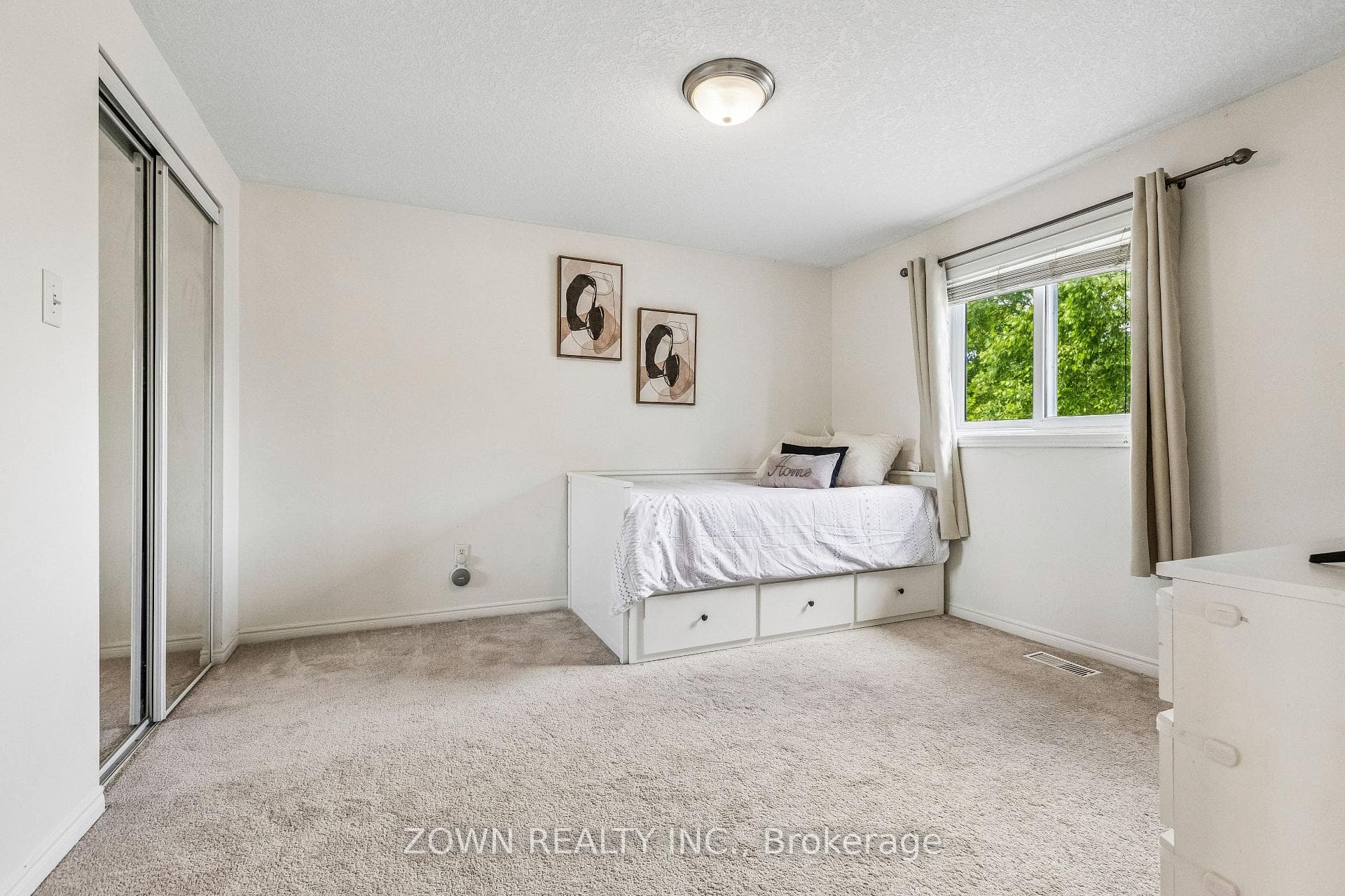 60 Marl Meadow Drive photo 22