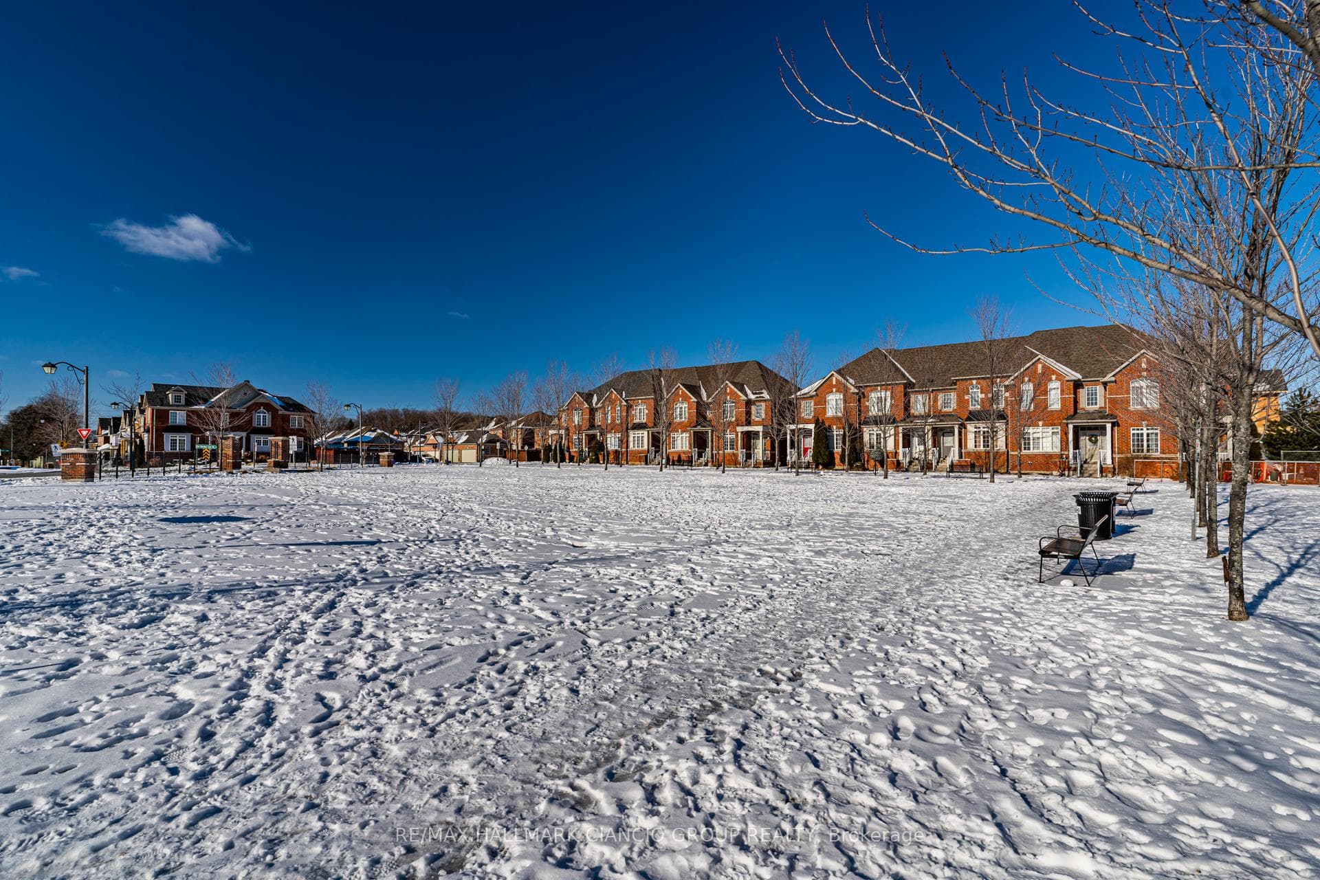 11 Dunsheath Way Unit 1218 photo 28