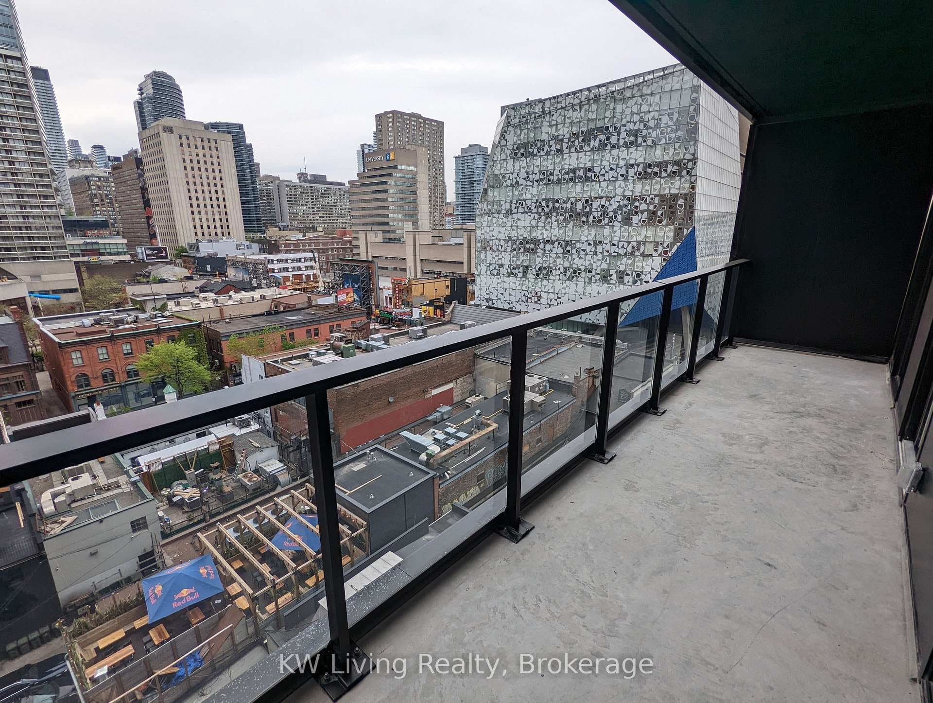 20 Edward Street Unit 602 photo 9