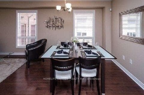 10 Selkirk Drive photo 7