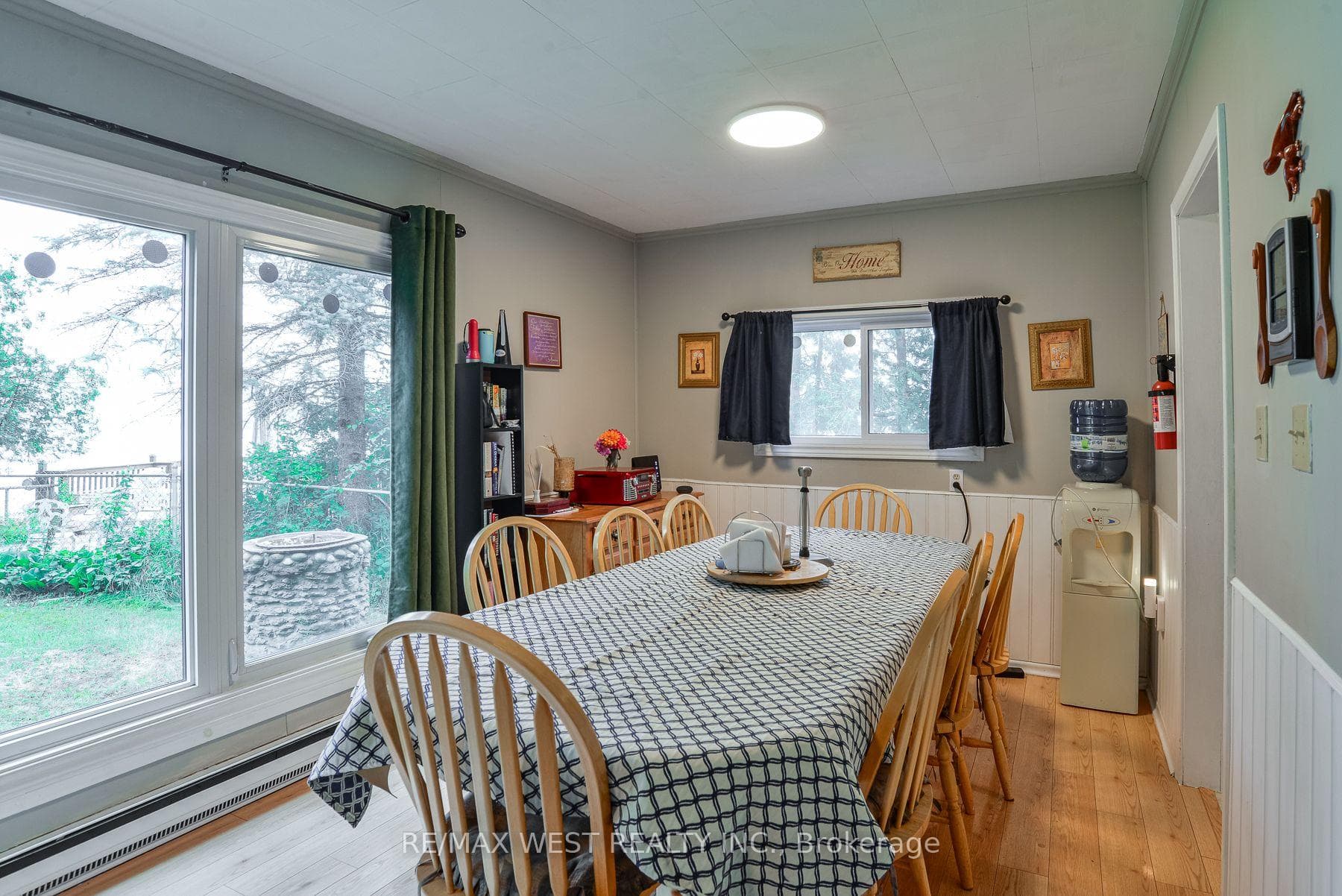 1072 Sylvan Glen Drive photo 2