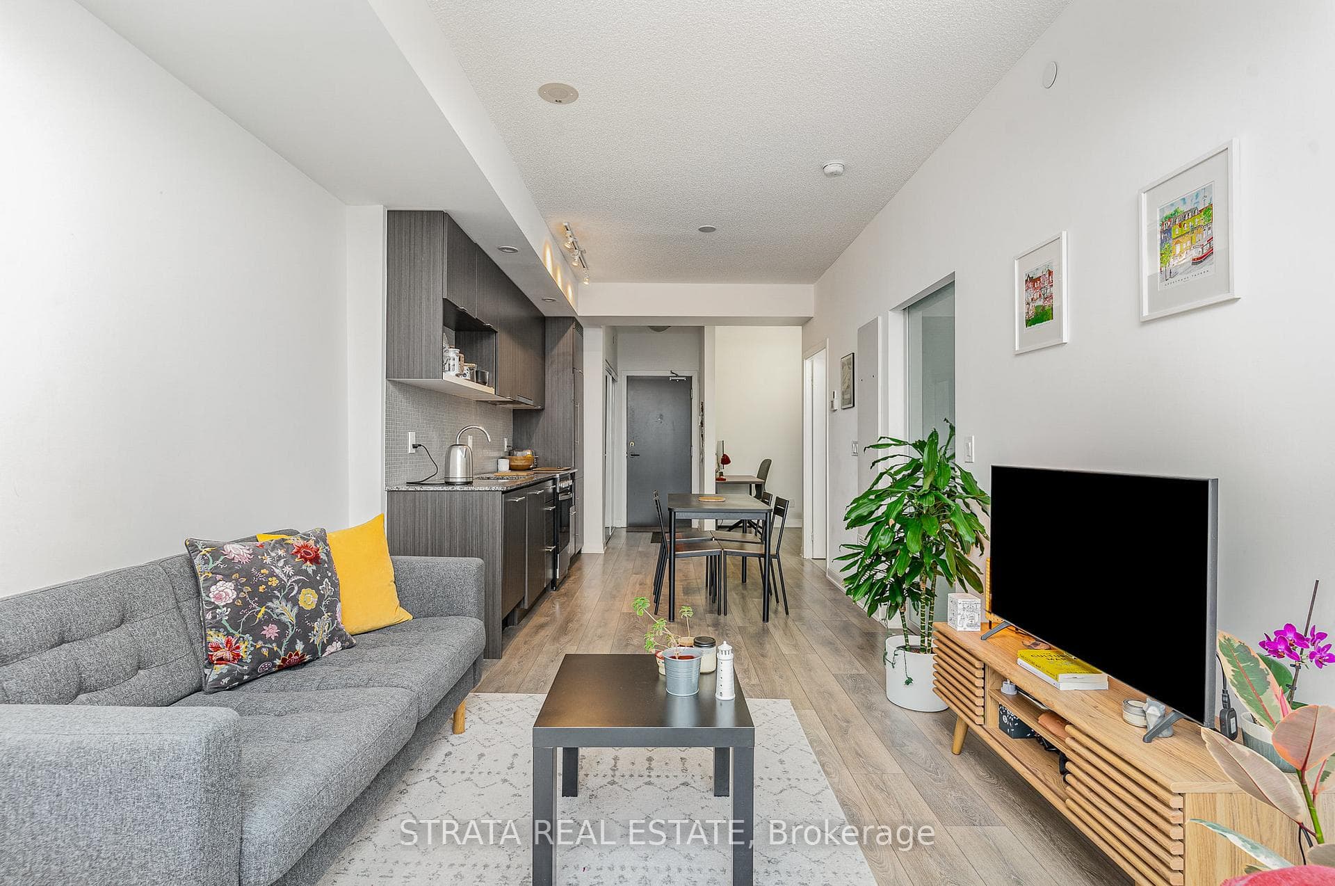 435 Richmond Street Unit 1606 photo 3