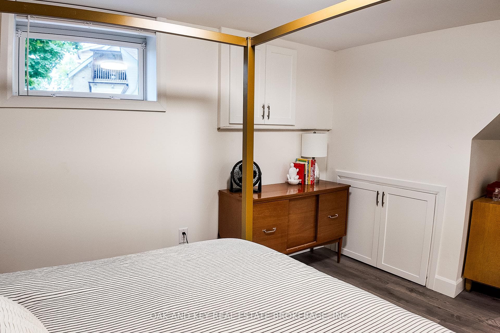 14 Britannia Avenue Unit Lower photo 12