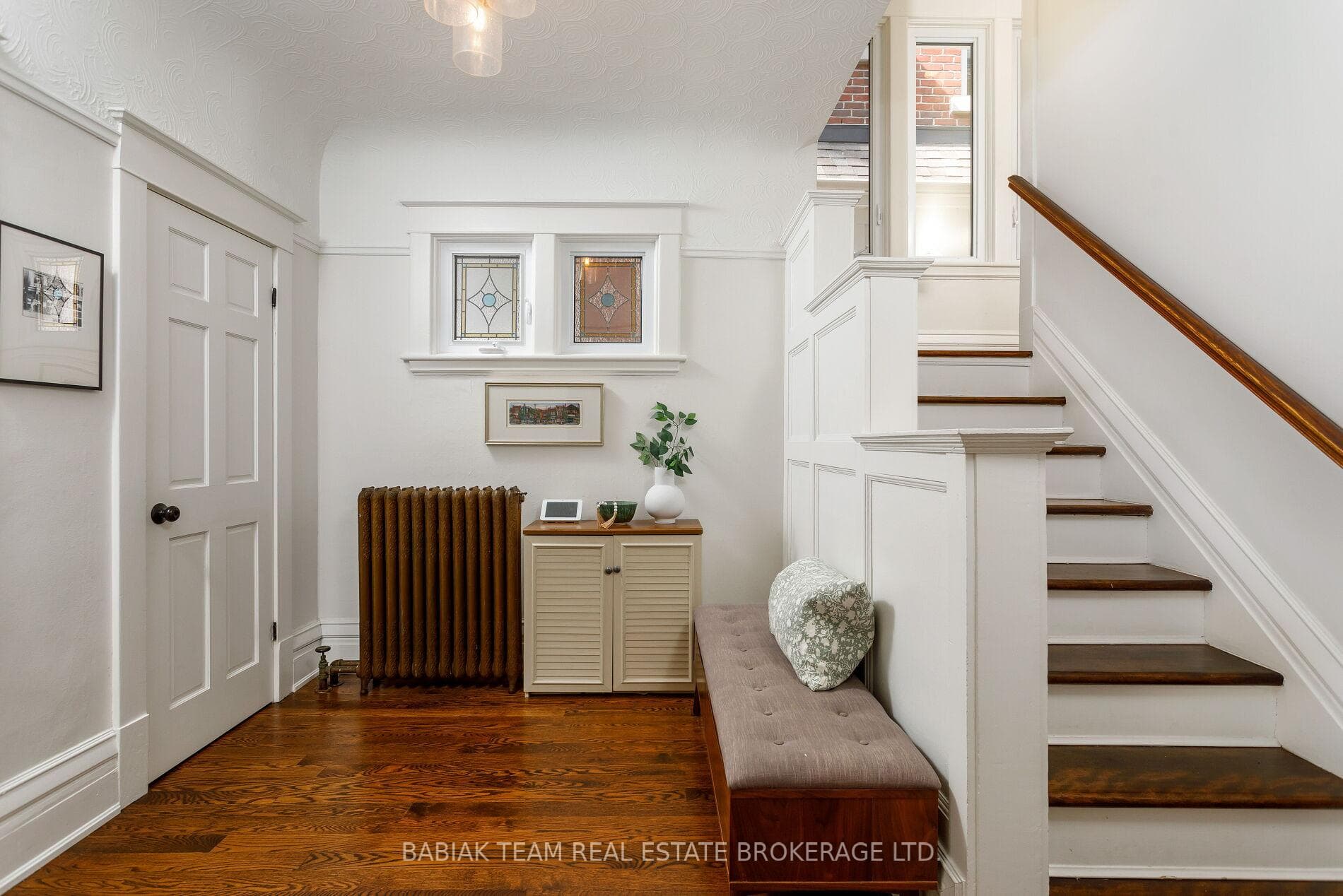 60 Hewitt Avenue photo 16