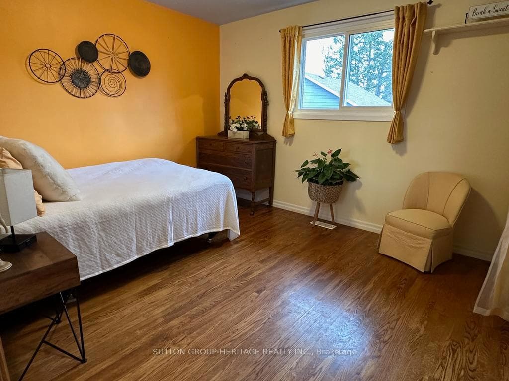 404 Trent Street photo 16