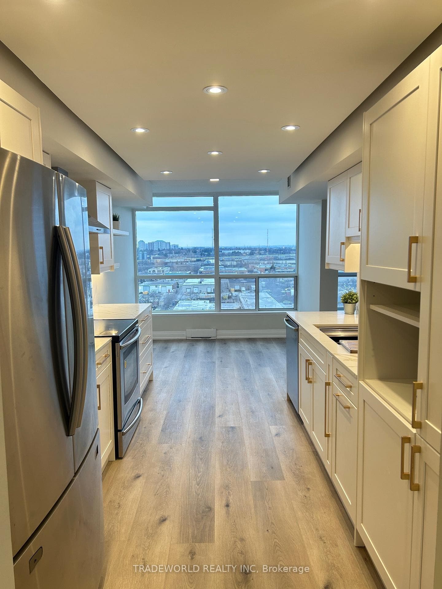 4725 Sheppard Avenue Unit 1405 photo 2
