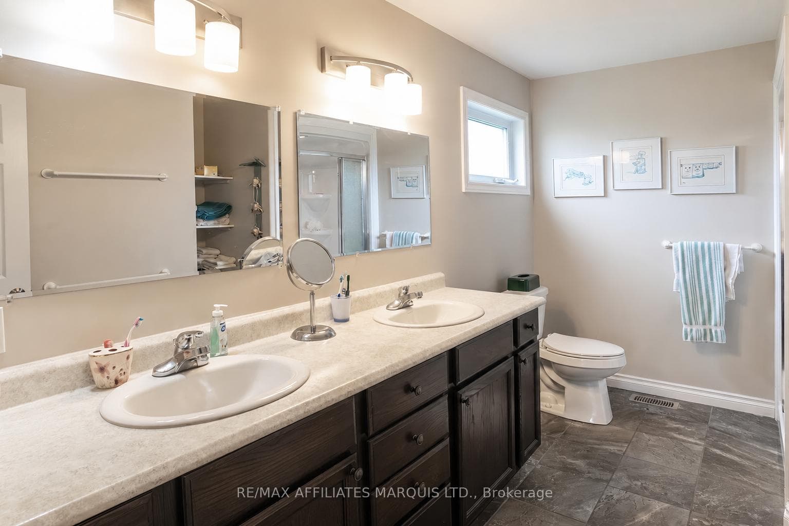 Ensuite