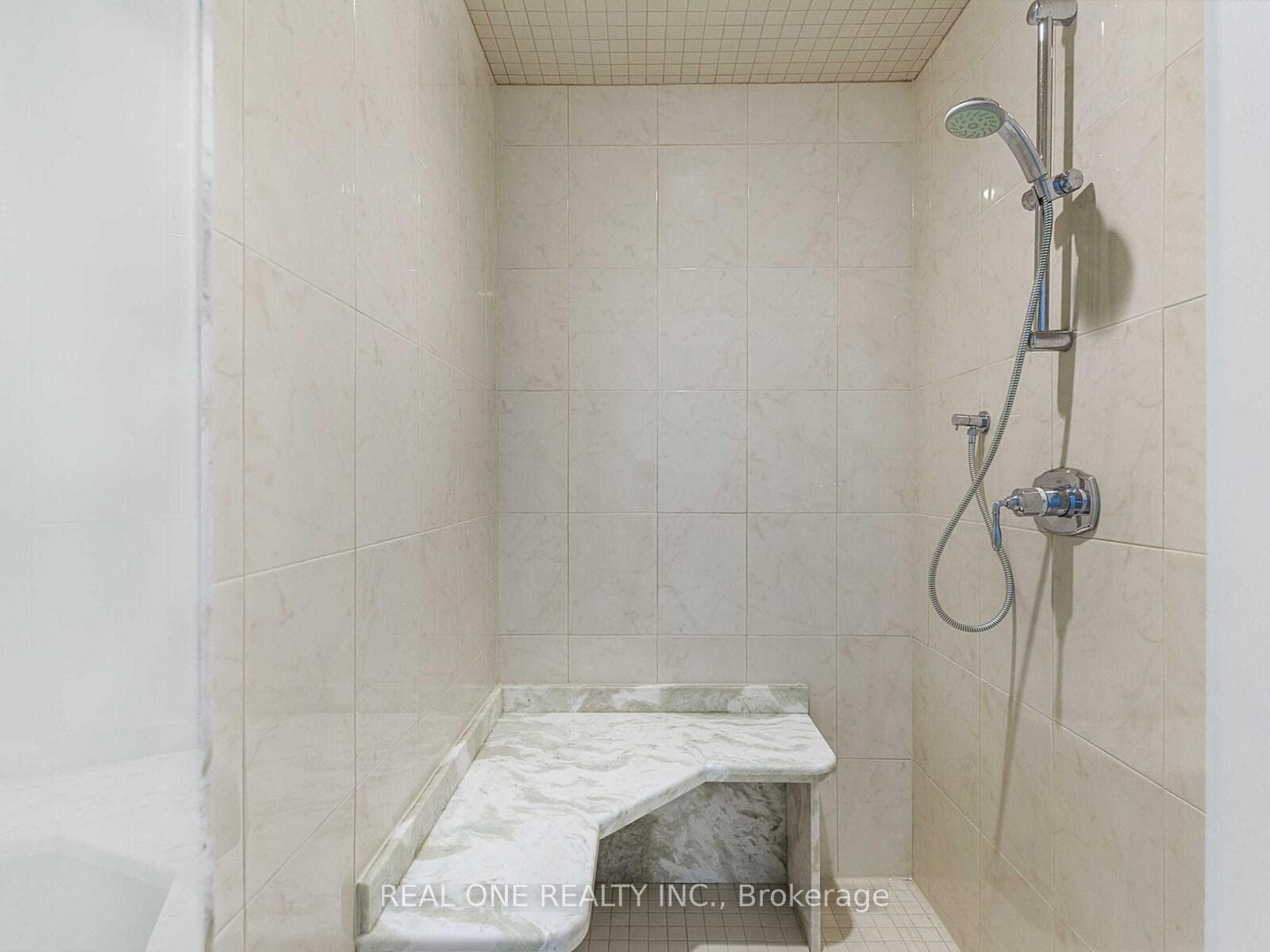 25 Dempsey Crescent photo 22