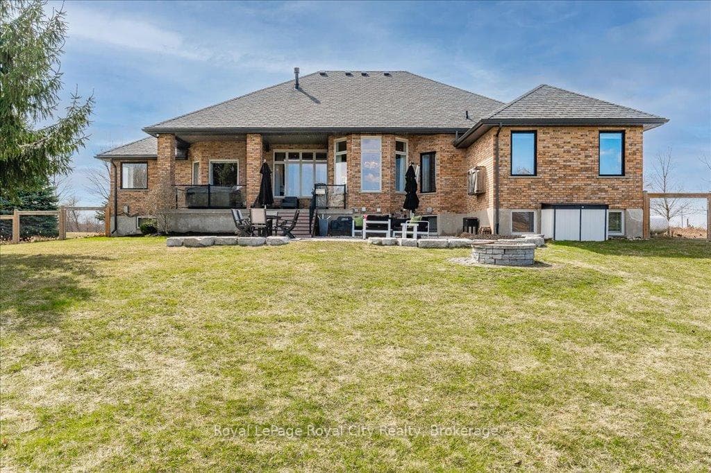 4663 Wellington 35 Road photo 47