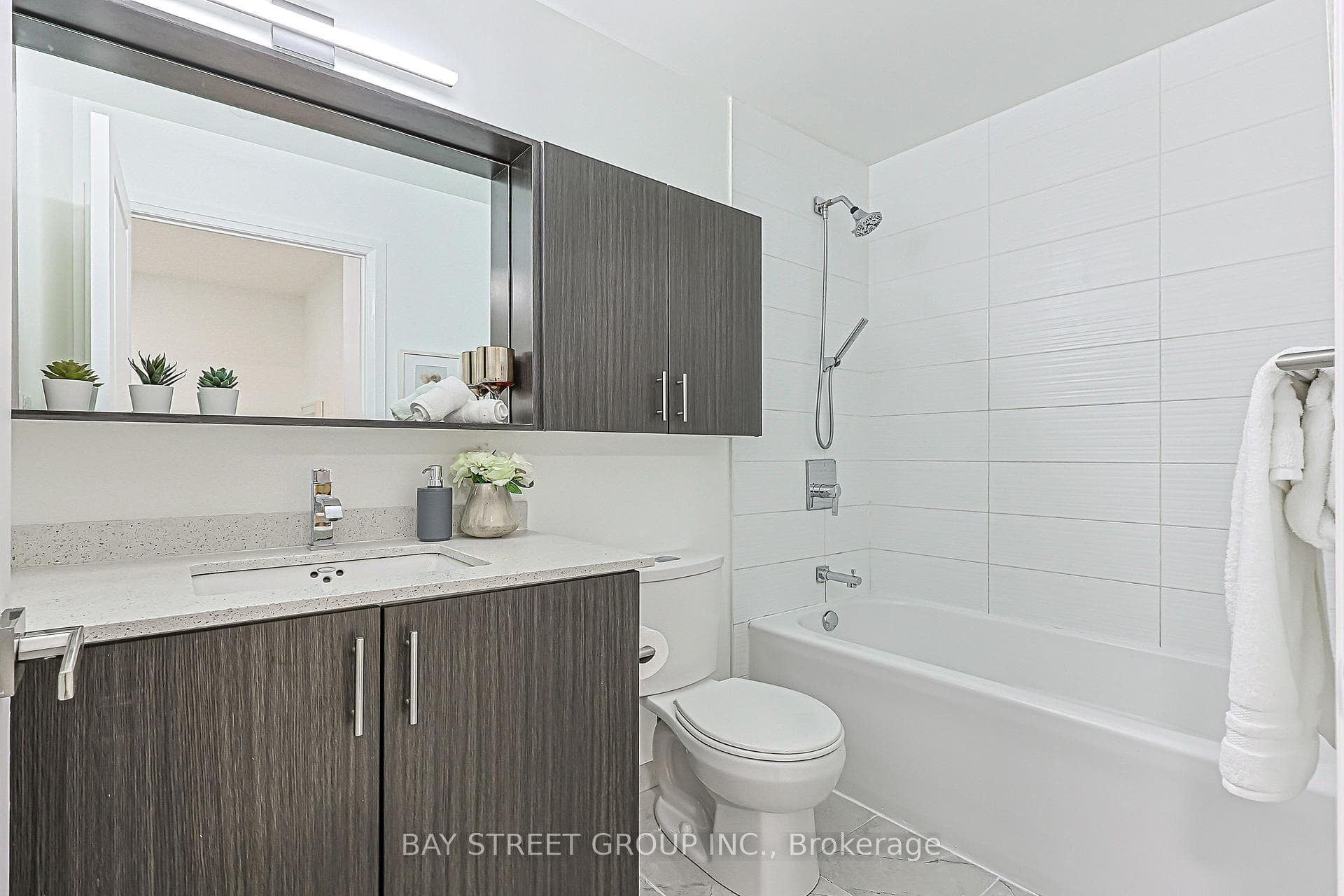 3600 Highway 7 Road Unit 603 photo 21